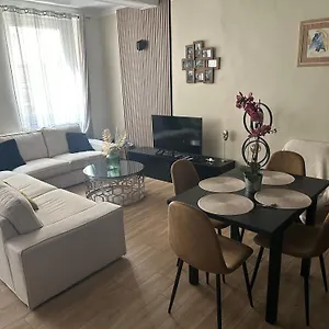 Vieux-port, Avec Garage Prive Appartement